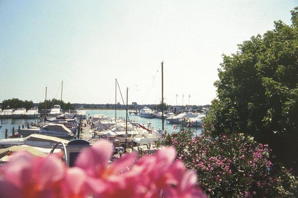 Hotel Marina Uno Lignano Sabbiadoro Esterno foto
